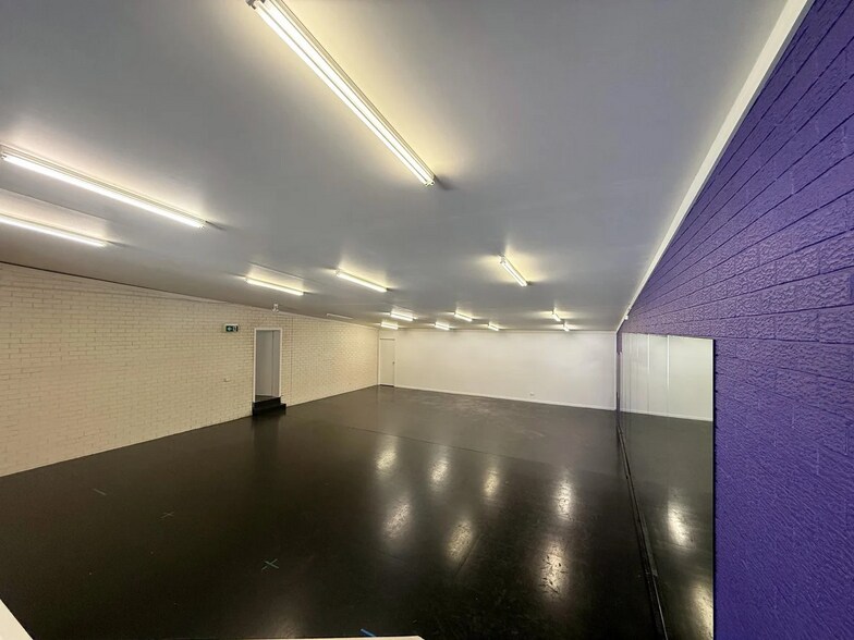 More Photos Of 1A Hughes St, Batemans Bay Showroom For Lease