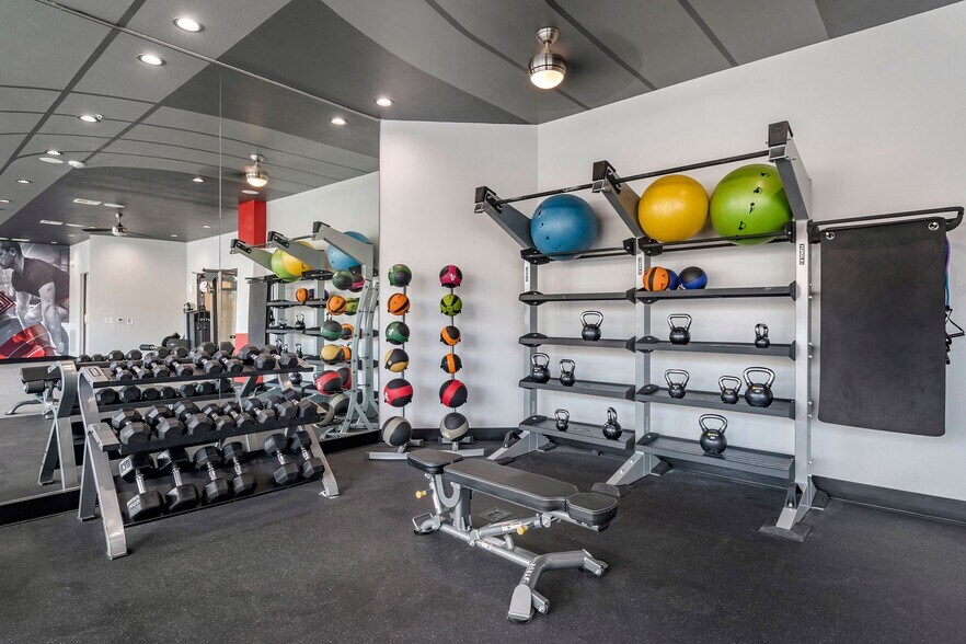 More Photos Of 5600 Smu Blvd, Dallas Apartments For Lease