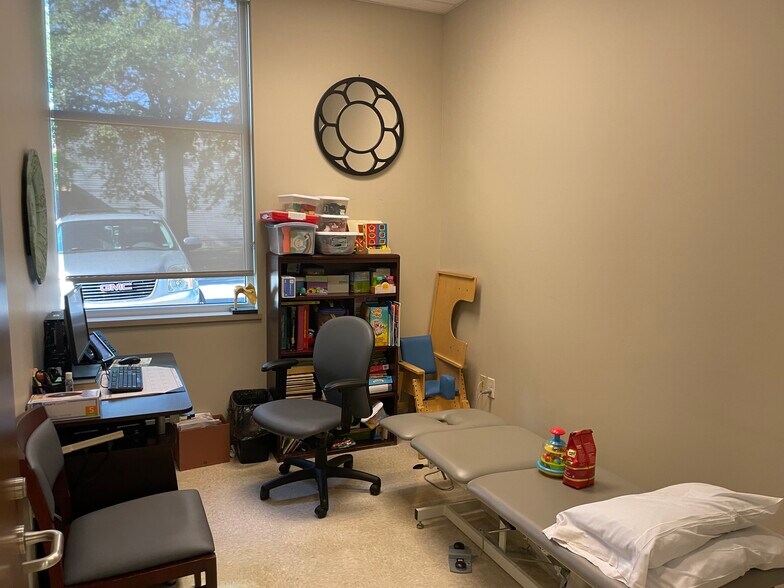 More Photos Of 1305 North St, Nacogdoches Healthcare For Lease