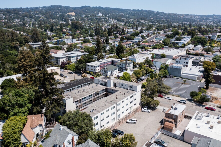 More Photos Of 3525 Dimond Ave, Oakland Apartments For Sale