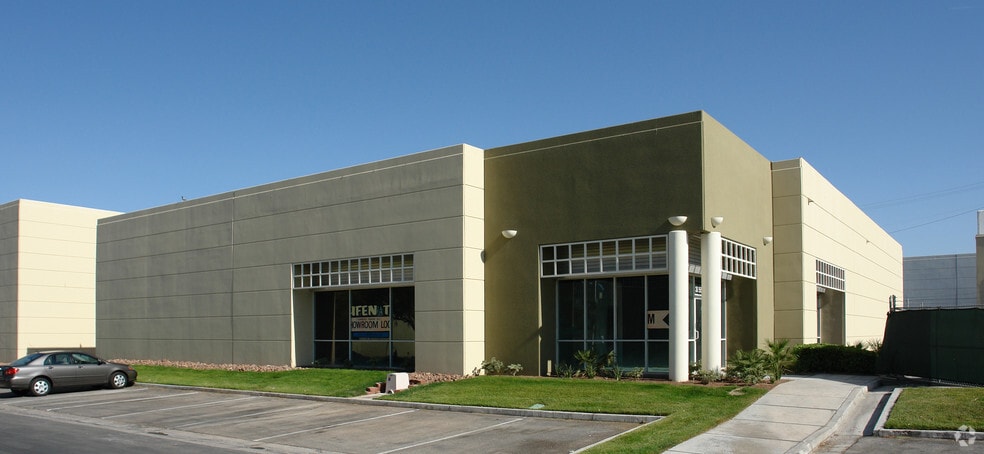 More Photos Of 3055 Palms Center Dr, Las Vegas Showroom For Lease