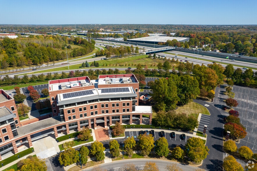 More Photos Of 3 Easton Oval, Columbus Office For Sale