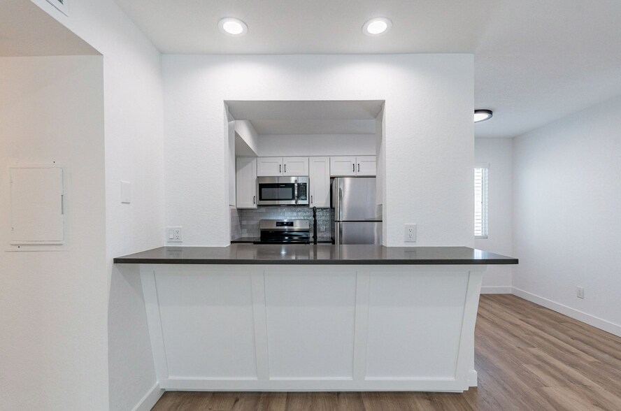 More Photos Of 806 E 10th St, Tucson Multifamily For Sale