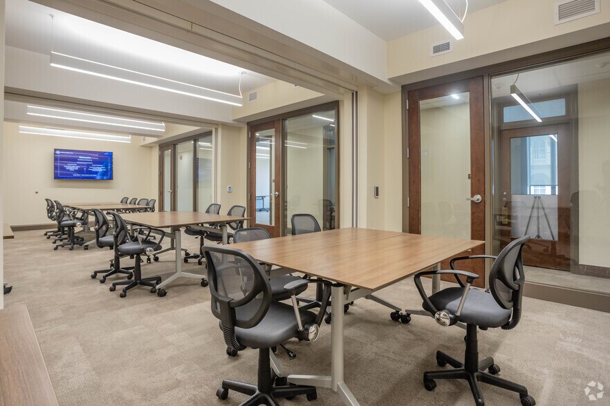 More Photos Of E 200 E State Street, Ithaca Office For Lease