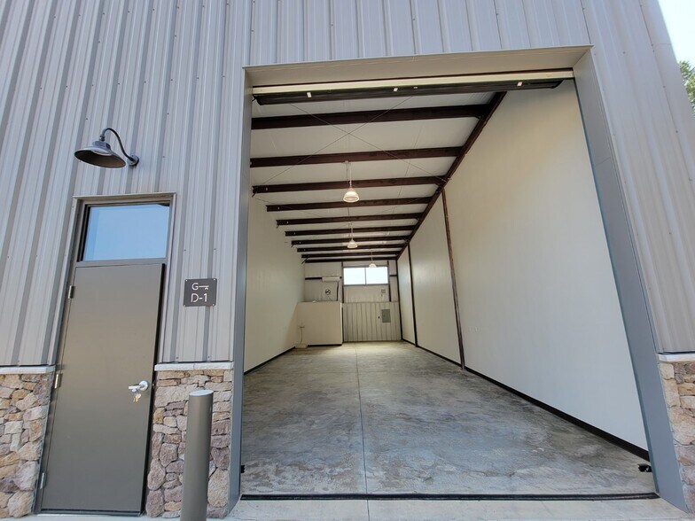 More Photos Of 1040 Park Ct, Greensboro Warehouse For Sale