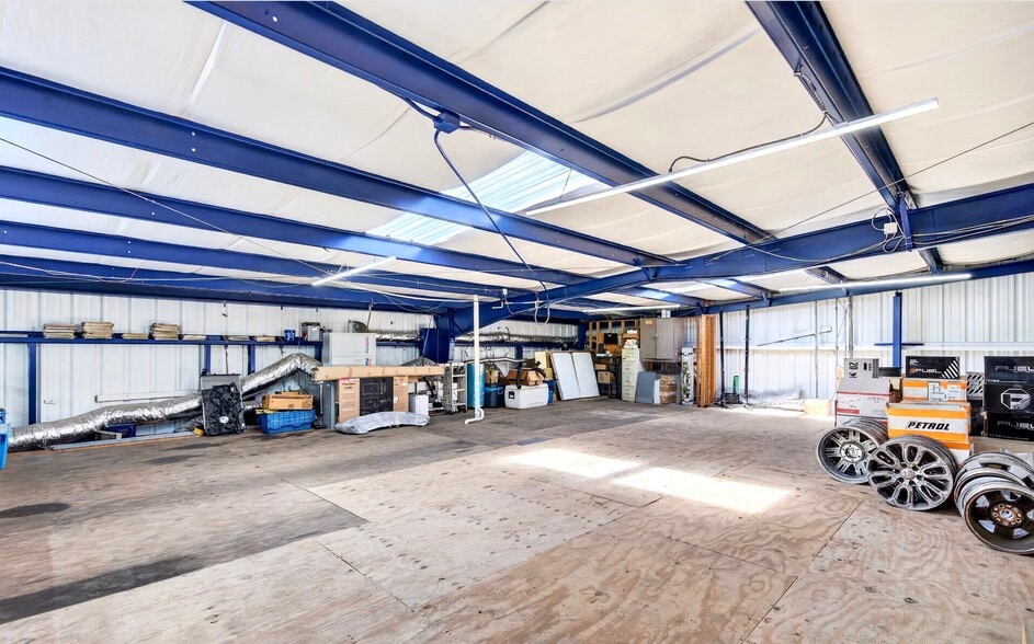 More Photos Of 236 Pondella Rd, North Fort Myers Auto Repair For Sale