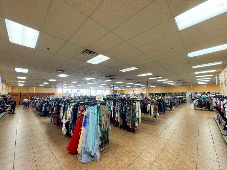 More Photos Of 3345 E Tropicana Ave, Las Vegas Freestanding For Sale