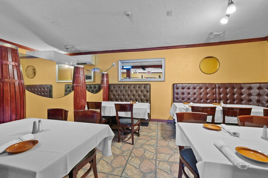 More Photos Of 569 Winthrop St, Rehoboth General Retail For Sale