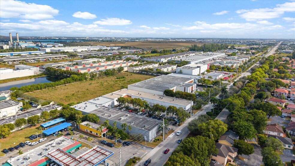 More Photos Of 10171 NW 58th St, Miami Light Distribution For Lease