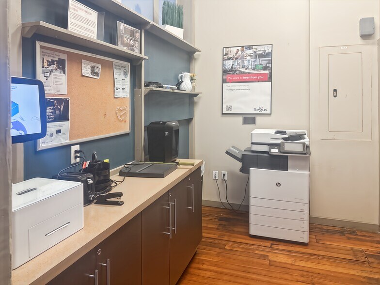 More Photos Of 103-107 W 9th St, Kansas City Coworking Space