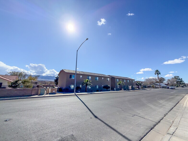 More Photos Of 100 E 1st South St, Mesquite Apartments For Sale