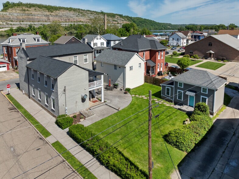 More Photos Of 900 Main St, Wellsburg Specialty For Sale