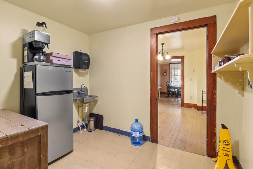 More Photos Of 54 S Main St, Magnetic Springs Restaurant For Sale