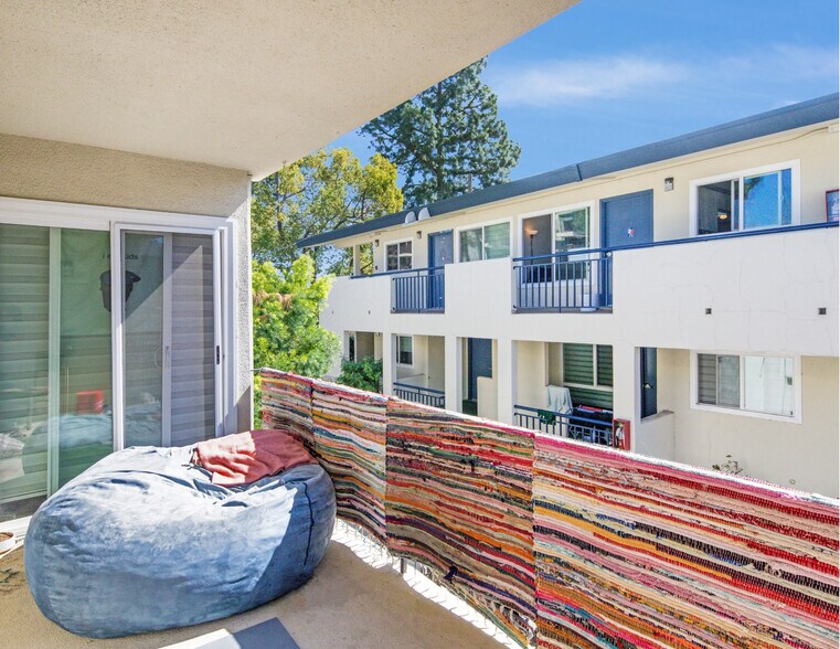 More Photos Of 265 N Oakland Ave, Pasadena Apartments For Sale