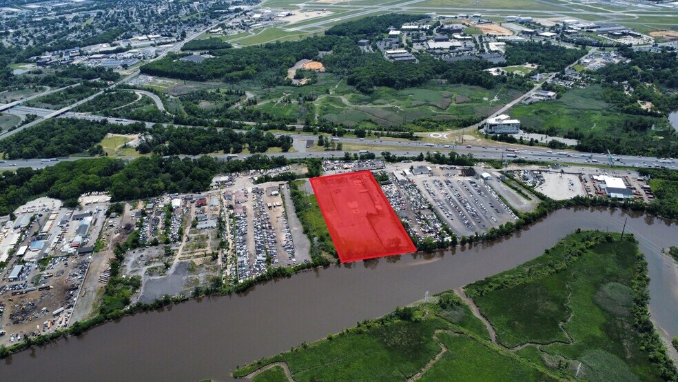 More Photos Of 425-435 Old Airport Rd, New Castle Land For Lease