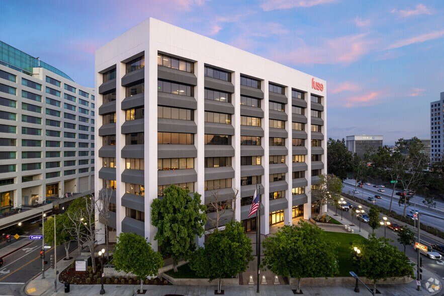 More Photos Of 700 N Central Ave, Glendale Office For Lease