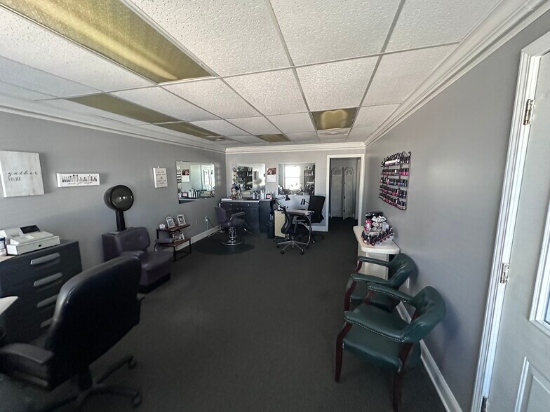 More Photos Of 224 AL-195, Jasper Storefront Retail Office For Sale