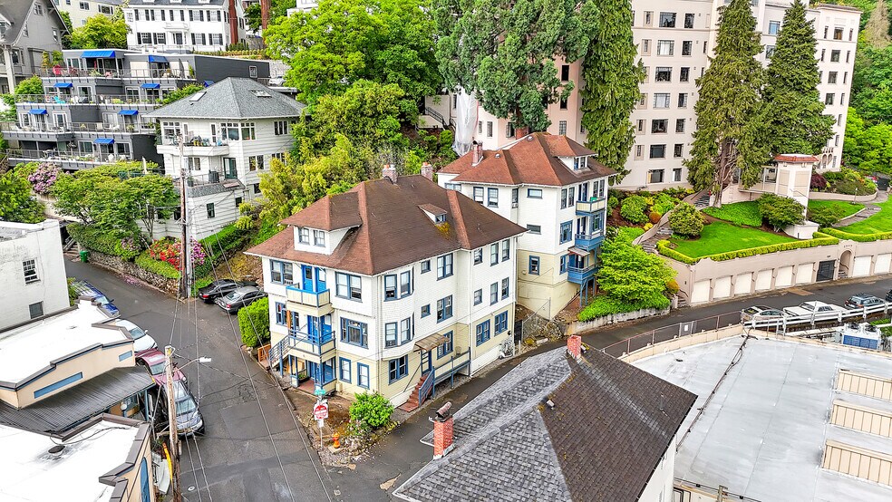 More Photos Of 2308-2326 SW Osage St, Portland Apartments For Sale