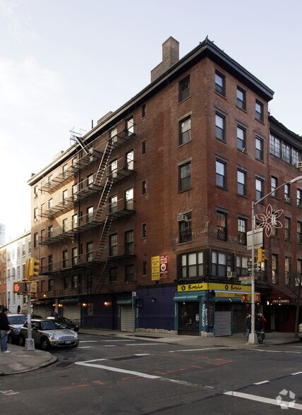 Primary Photo Of 170 Bleecker St, New York Apartments For Lease