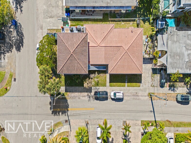 More Photos Of 1414 NE 4th St, Fort Lauderdale Apartments For Sale