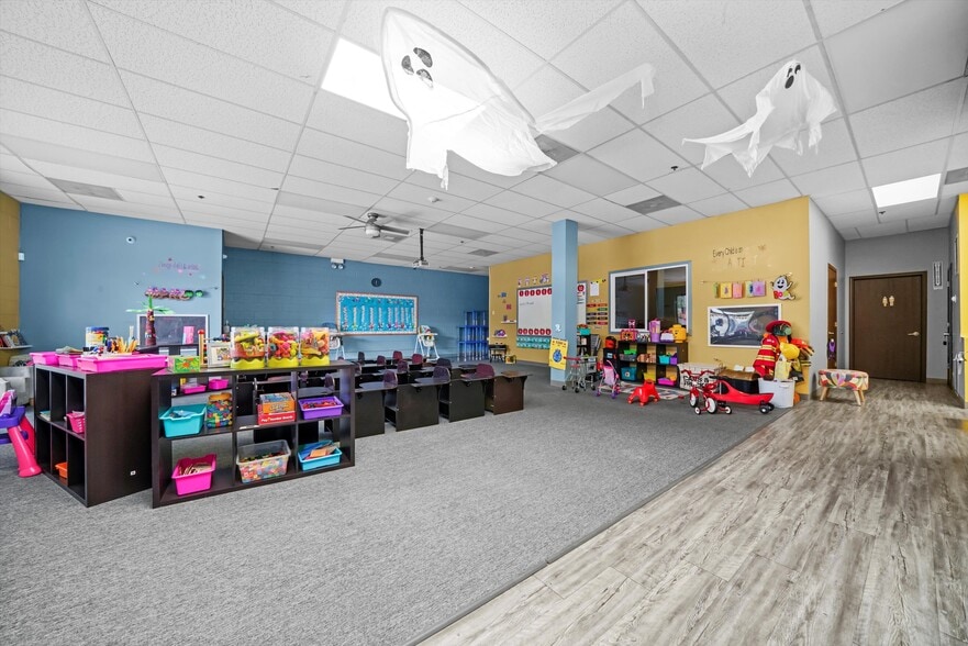 More Photos Of 14721 Kilbourne Ave, Midlothian Schools For Sale