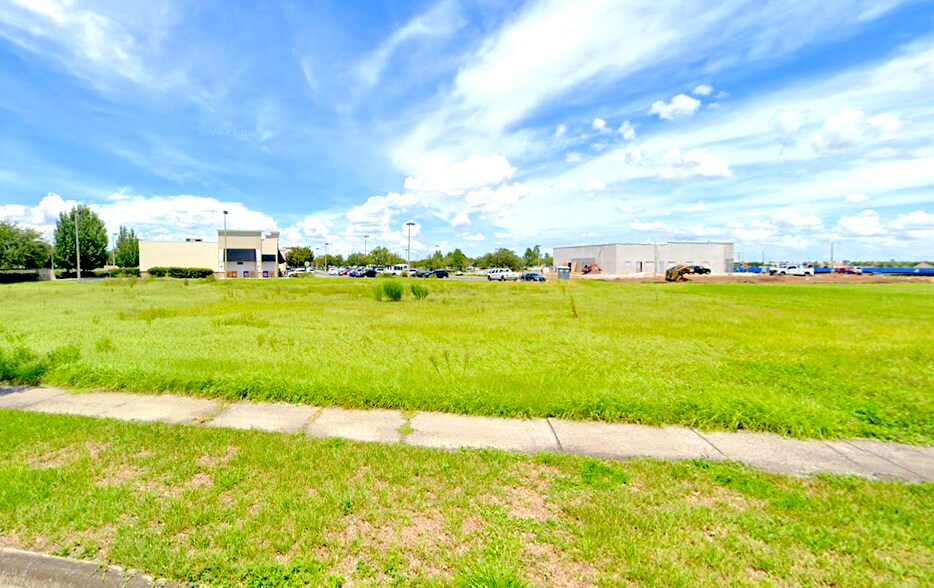 More Photos Of Dyer Blvd, Kissimmee Land For Sale