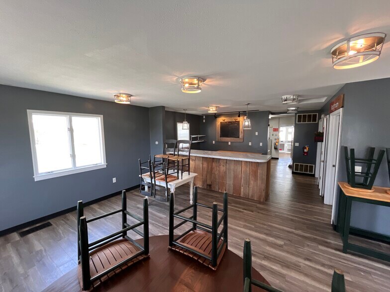 More Photos Of 125 N Adrian Hwy, Lyons Restaurant For Sale