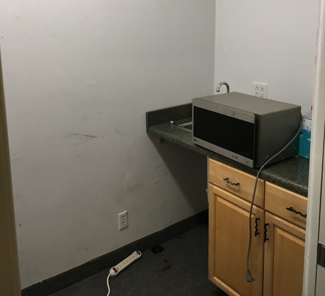 More Photos Of 2020 W McNab Rd, Fort Lauderdale Unknown For Lease