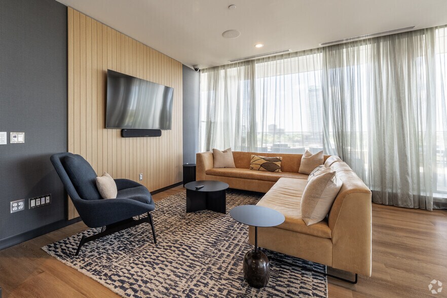 More Photos Of 300 Mcrae Av, Ottawa Apartments For Lease