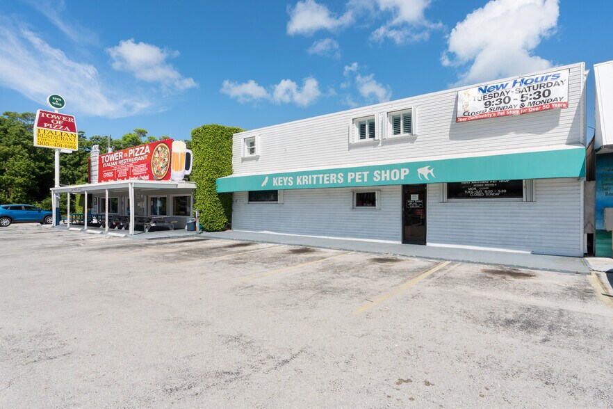 More Photos Of 100636 Overseas Hwy, Key Largo Storefront Retail Residential For Sale