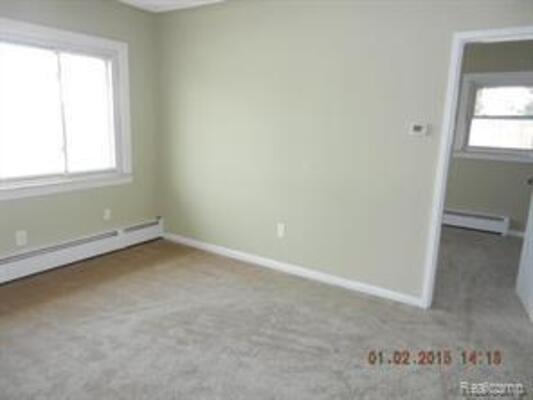 More Photos Of 1872 London Ave, Lincoln Park Apartments For Sale