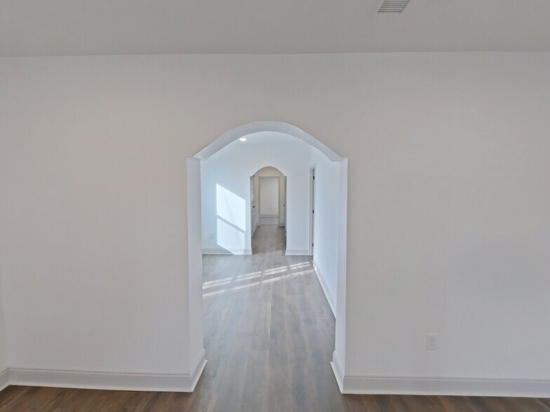 More Photos Of 201 Rochelle Ave, Philadelphia Multifamily For Sale