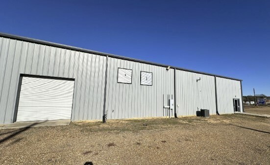 More Photos Of 1796 Simpson Highway 49, Magee Flex For Sale