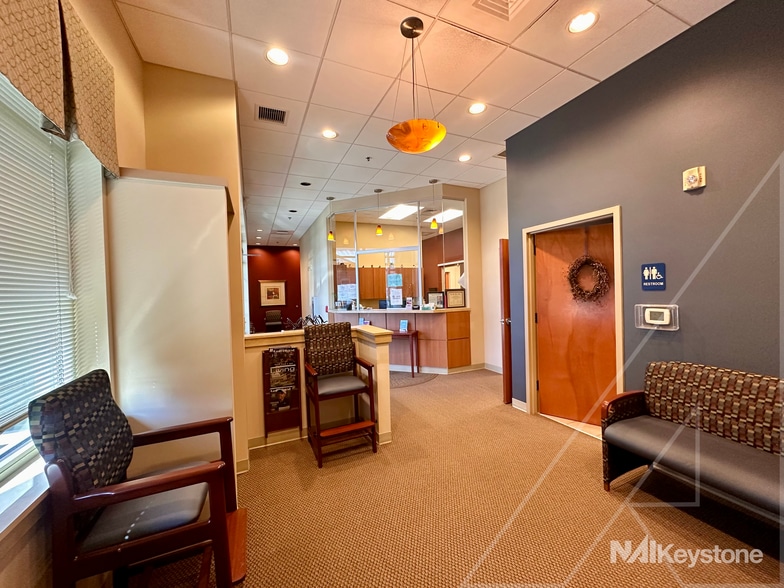 Primary Photo Of 2758 Century Blvd, Reading Office For Lease