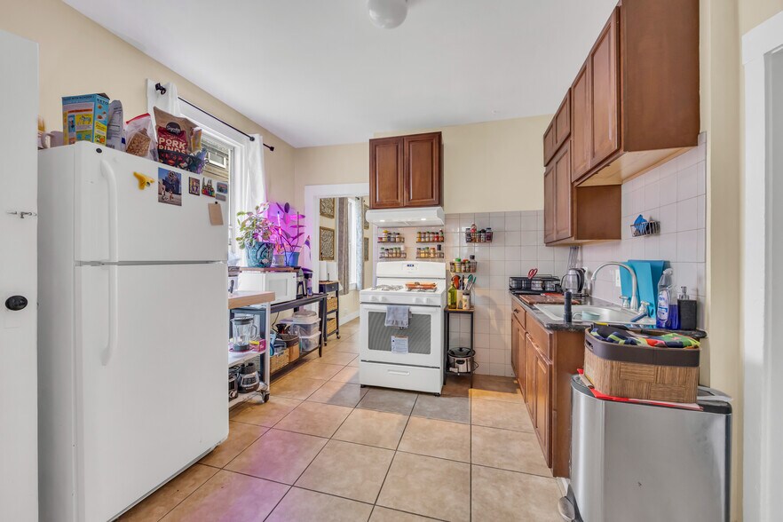 More Photos Of 1721 U St, Sacramento Apartments For Sale