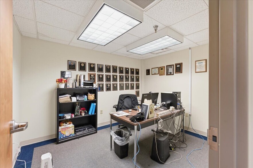 More Photos Of 1609 W 1st North St, Morristown Loft Creative Space For Sale