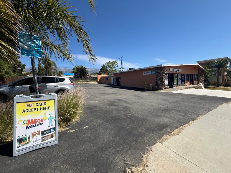 More Photos Of 947 W Ramsey St, Banning Freestanding For Sale