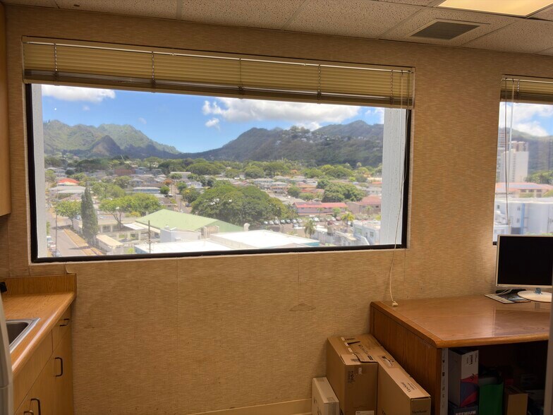 More Photos Of 321 N Kuakini St, Honolulu Office For Sale