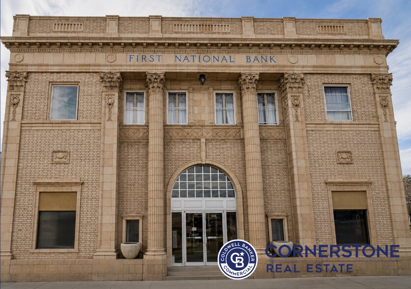 More Photos Of 220 4th St, Rawlins Bank For Sale