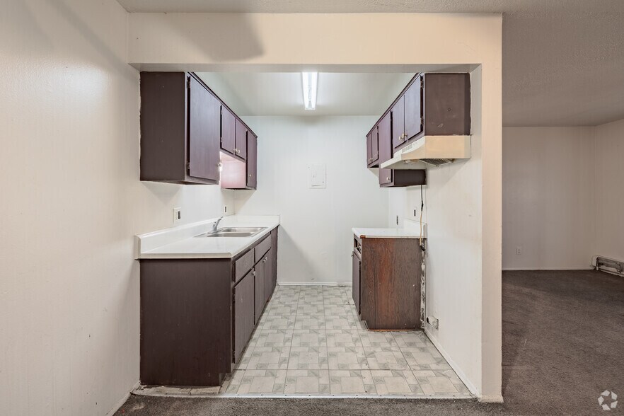 More Photos Of 9001 Southfield Fwy, Detroit Apartments For Sale