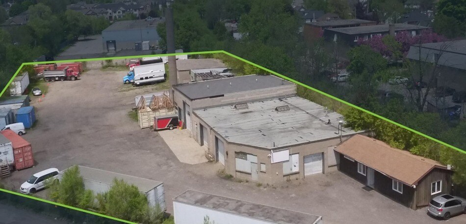 Primary Photo Of 426 Dolph St N, Cambridge Warehouse For Sale