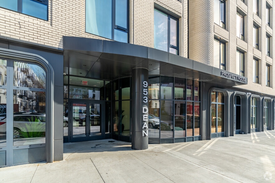 More Photos Of 953 Dean St, Brooklyn Apartments For Lease