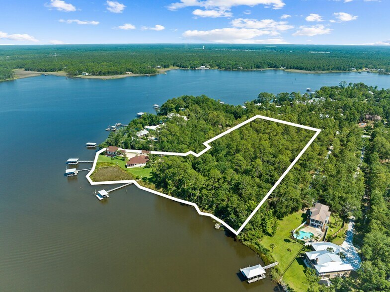 More Photos Of 104 George Ellis Pt, Freeport Land For Sale