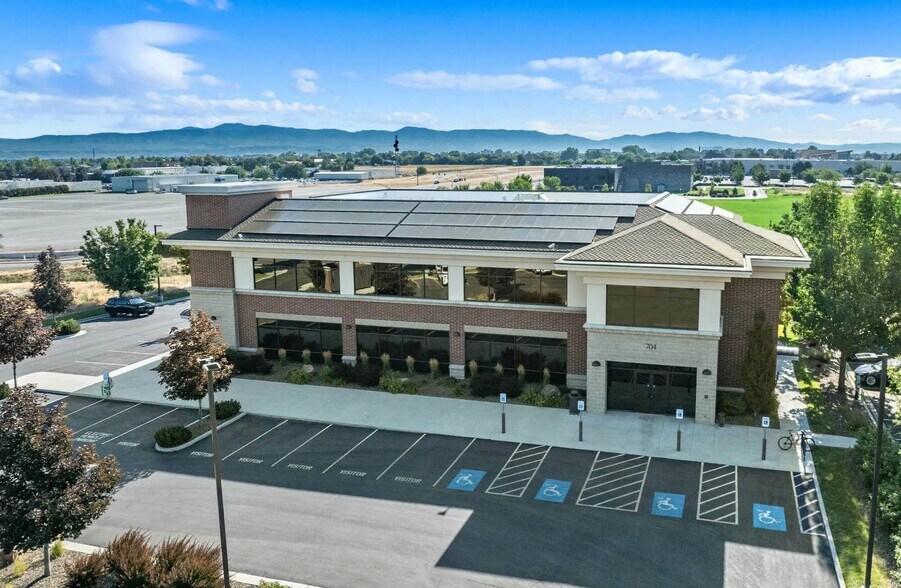 Primary Photo Of 704 E United Heritage Ct, Meridian Office For Sale