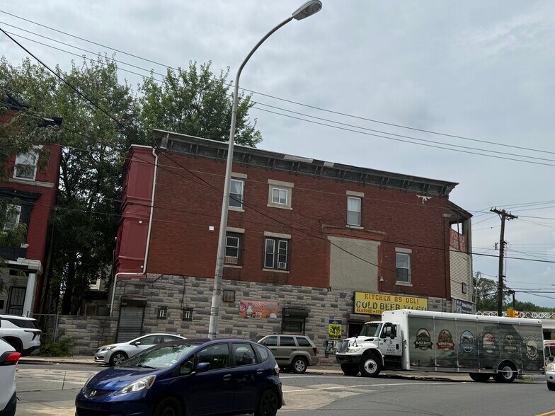 More Photos Of , Philadelphia Unknown For Sale