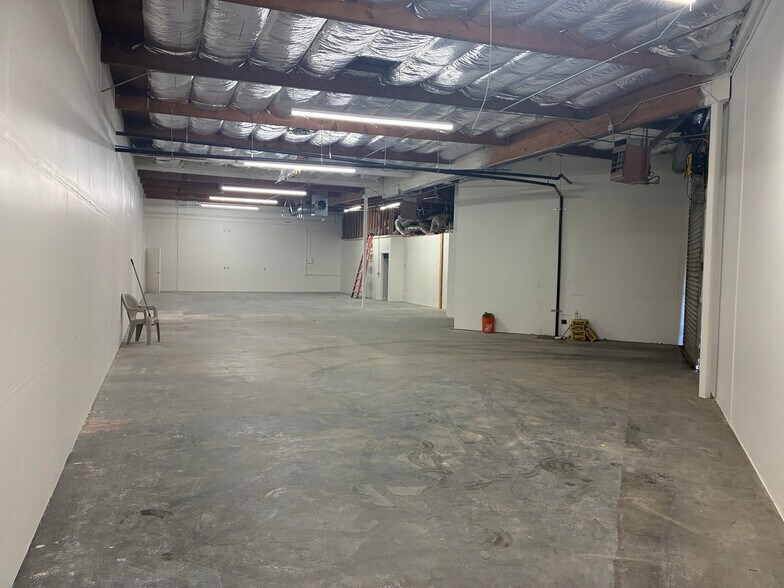 More Photos Of 1064 Woodland Ave, Modesto Warehouse For Lease