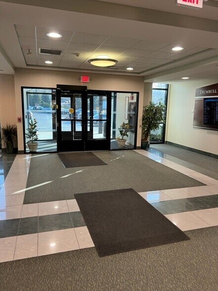 More Photos Of 115 Technology Dr, Trumbull Medical For Sale