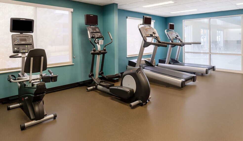 More Photos Of 13851 E Harvard Ave, Aurora Hotel For Sale