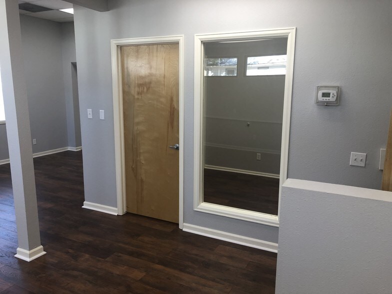 More Photos Of 1612 LaPorte Ave, Fort Collins Loft Creative Space For Lease