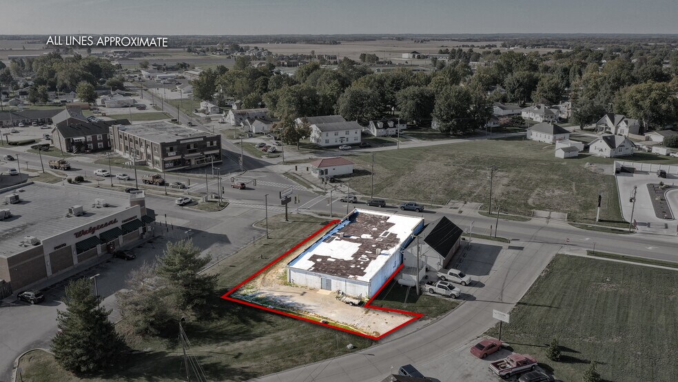 More Photos Of 609 S State St, Jerseyville General Retail For Sale